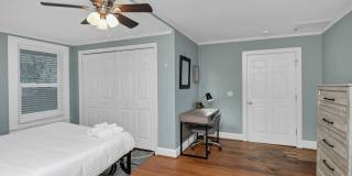 Walkable State Street Gem in the Heart of West Columbia Gallery 24