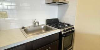 The Executive House Gallery 27