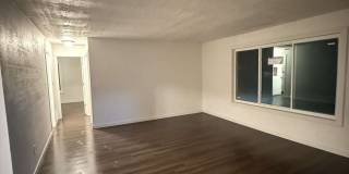 1048 Langley Gallery 4