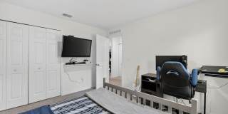 644 SW Hoffenberg Avenue Gallery 33