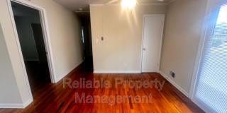 208 John Street Gallery 13