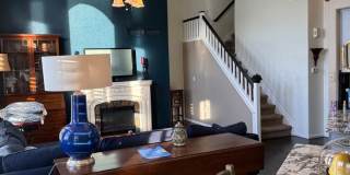 Move in Special- Beautiful Furnished 3 Bedroom/2.5 Bathroom Single Family Home with Flexible Lease terms. Gallery 7