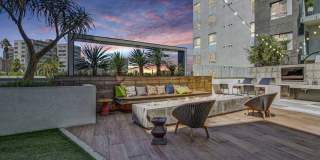 The Alamitos Gallery 32