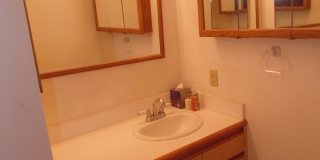 Large partly furnished house in Pearl City - PET FRIENDLY! Gallery 26