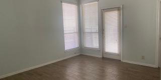 Beautiful 3 bedroom townhome available for rent for ASAP move in!!!! Medical Center Area!!! Beautiful 3 bedroom townhome available for rent for ASAP move in!!!! Medical Center Area!!! Gallery 4