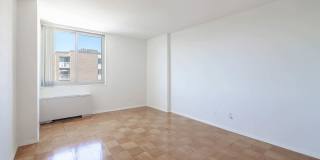 3003 Van Ness Gallery 77