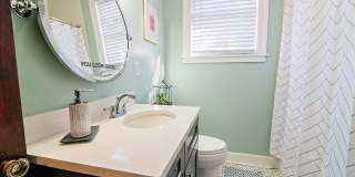 Bull St Bungalow Gallery 50