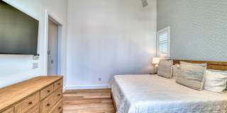 101 S Madison Ave Gallery 36