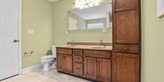 Dog Friendly Three Bedroom with Bonus! Gallery 17
