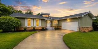 Beautiful Home Large Garage Highly Desired For Rent Gallery 1