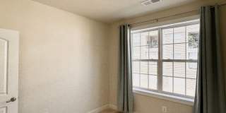 POTOMAC CLUB - SECONDS TO STONEBRIDGE - EASY REVERSE COMMUTE TO QUANTICO Gallery 22