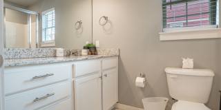 Fully Furnished Condo!!  3 bedroom 2.5 bath minutes from the U of A!!!! Gallery 23