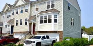 390 ENGLISH OAK Lane Gallery 1