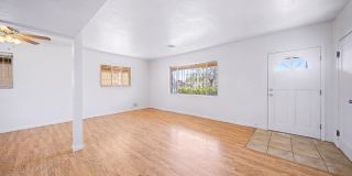 2531 E 19Th Street Gallery 3