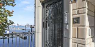 921 VALENCIA Court Gallery 94