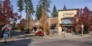 The Reserve at Town Center Gallery 84