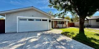 Home with a pool and RV access available NOW Gallery 1