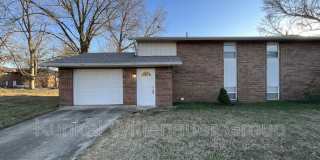 415 Williamsburg Gallery 1