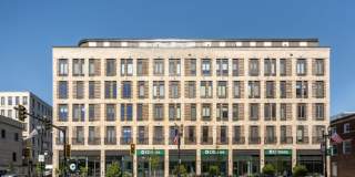 Center & Stone Gallery 78