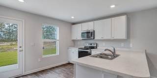 New Construction Home in High Demand Area! Gallery 27
