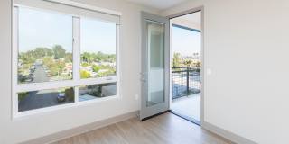 770 South Harbor Gallery 12