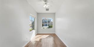 Beautiful Single-Level Home with Private Pool – Prime Arrowhead Location! Gallery 32