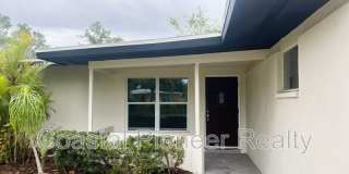 2489 DEL RIO WAY Gallery 1