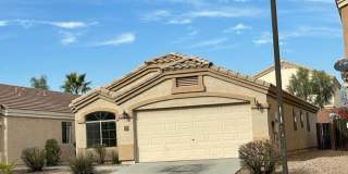 Great Floorplan!  4 Bed, 2 Bath w/ 2 Car Garage Gallery 1