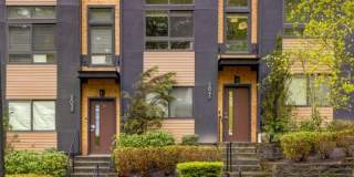 3Bd/2.75Ba Issaquah Townhome Gallery 1