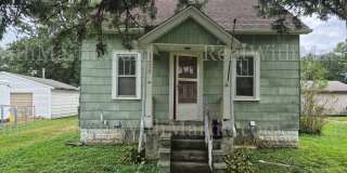 FOR RENT- 1359 Garden Cozy Bungalow in Quiet Area~ FOR RENT- 1359 Garden Cozy Bungalow in Quiet Area~ Gallery 1