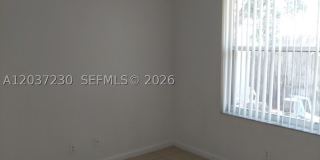 2319 Johnson St Gallery 6