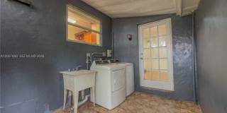 410 Pinecrest Dr Gallery 21