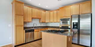 22616 WELBORNE MANOR Square Gallery 16