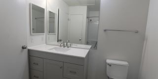 Rarely Available !  Beautiful 3-Bedroom Corner Unit – Pet Friendly & Spacious! Gallery 23