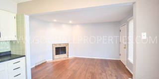 2 Bedroom 1 bath duplex with unfinished basement near Merle Hay Mall Gallery 4