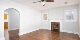 1220 Hammond Avenue Gallery 1