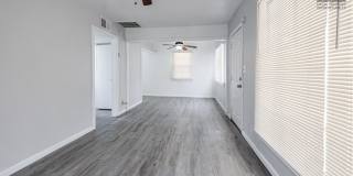 3315 East Cambridge Avenue Gallery 11