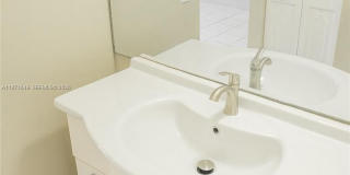 8480 SW 154th Cir Ct Gallery 28