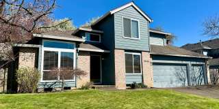 Lovely 4 bedroom in Wilsonville Gallery 1