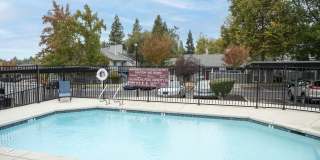 Sierra Oaks Apartments Gallery 12