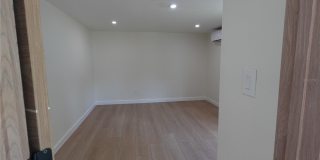 5 S HERCULES Avenue Gallery 30