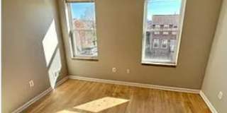 1599 Retreat Street Gallery 9
