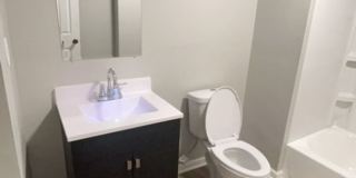 Spacious Newly Renovated 4 Bed 2 Full Bath Home Located Near Downtown! Gallery 10