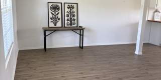 1755 Sheppard Rees Rd Gallery 1