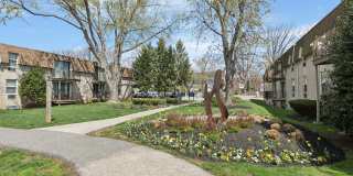 450 Green Apartments Gallery 12