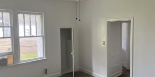 500 Adrienne Street Gallery 6