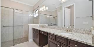 NOW AVAILABLE! Gorgeous 4/3 Pool Home in Bonita National! Gallery 24