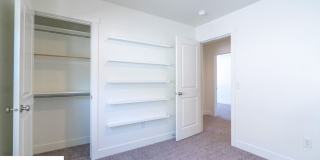 Private 4 Bedroom Corner Unit Gallery 70