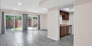 3 bed 2.5 bath Townhome in West Pensacola Gallery 1