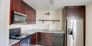 7206 OLYMPIA COURT Gallery 9